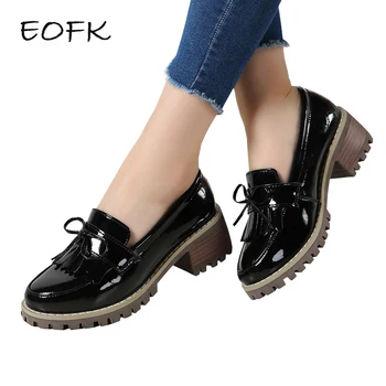 EOFK Moda Primavera Outono Mulheres Sapatos de Alta Qualidade Slip-On Couro de Patente Clássicos de Borla Borboleta, nó-Bombas de Senhoras