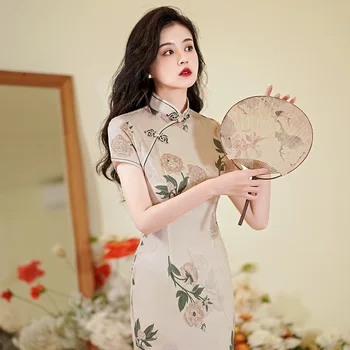 2023 Nova 8 Cores de Verão Bege Vermelho Estilo Chinês Cheongsam Vintage Feminina Plus Size Vestido Slim Mulheres Casual Qipao M 4XL